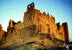 A LEBILINCSELŐ OMÁN SZULTÁNSÁG - személyautóval A LEBILINCSELŐ OMÁN SZULTÁNSÁG - személyautóval