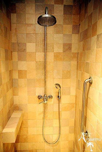 Bahamák, Pink Sands Hotel****